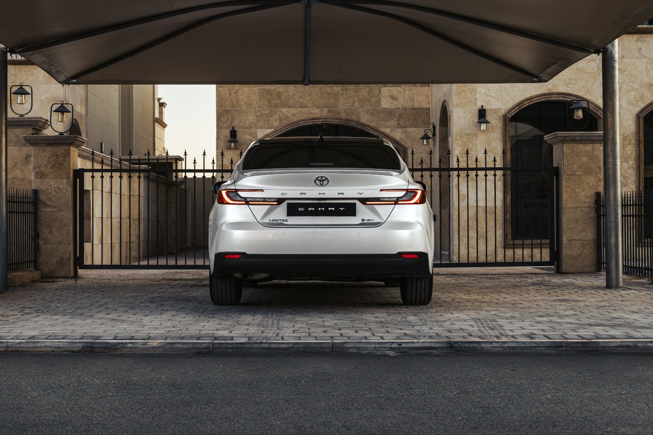 Exterior 5