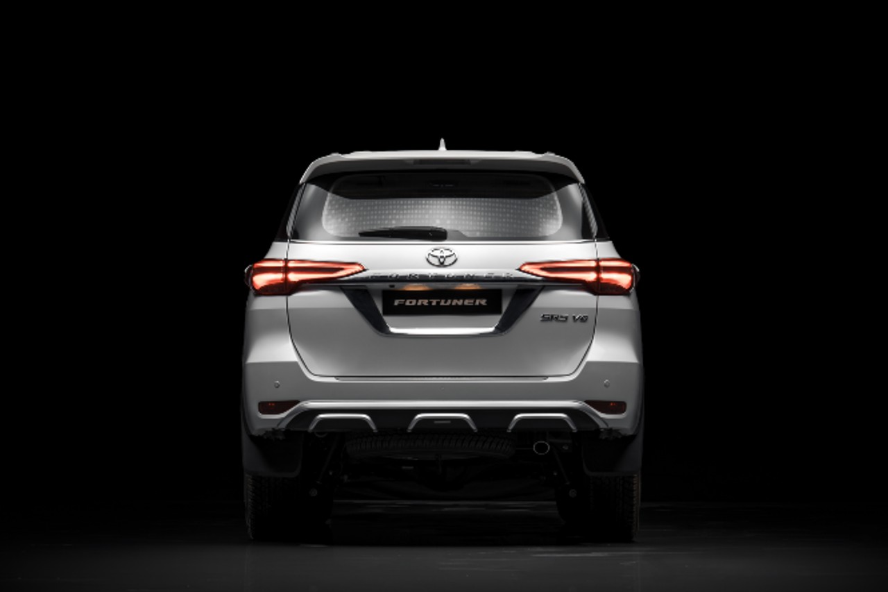 Exterior 5