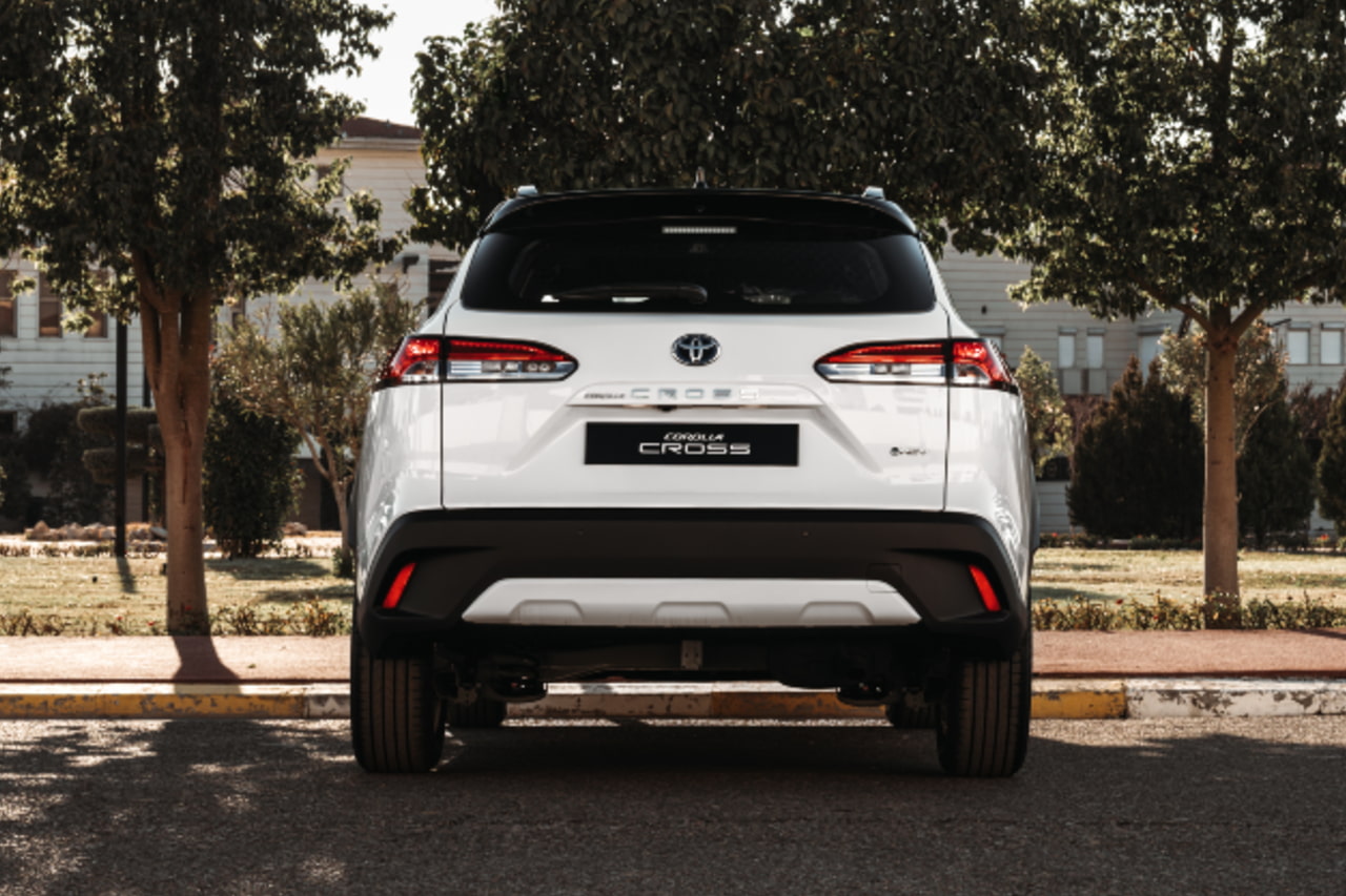 Exterior 5