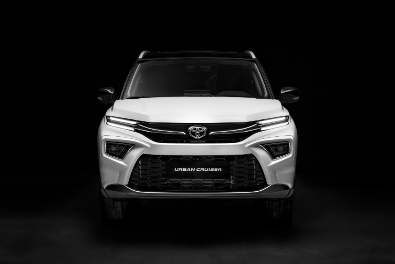 Exterior 5